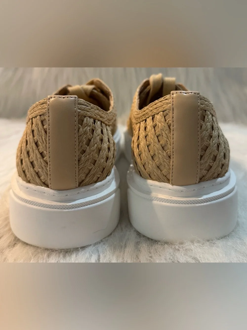 Charles David Sport Reason Raffia Platform Dress Sneaker Cream Tan Natural EUC